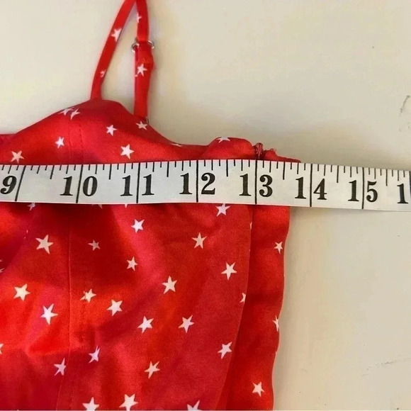 💕ZARA Red Satin  Laced V-NECK Viscose Blend Stars Print BODYSUIT SIZE M NWOT - Picture 7 of 9